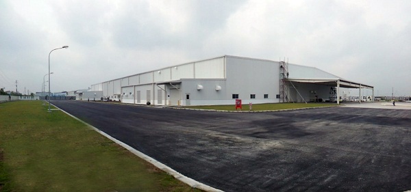 Zamil Steel Buildings Vietnam | Projet d&rsquo;usine Canon Electronics 2010